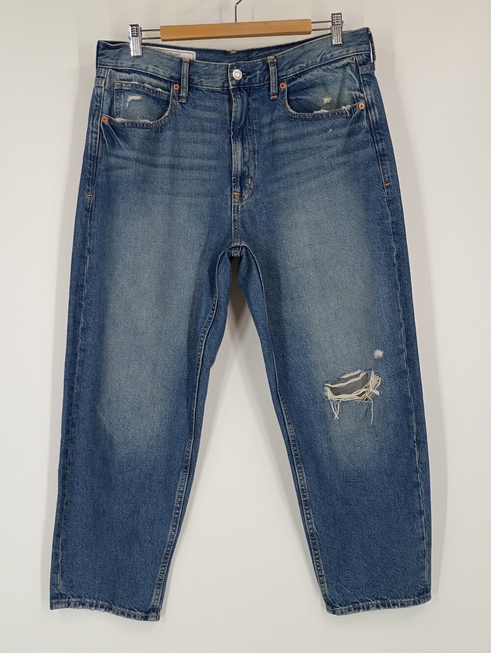 Gap High Rise Barrel Jeans
